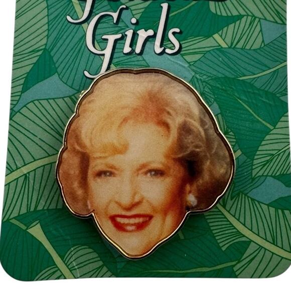 Golden Girls Rose Enamel Pin Metal Collectible Butterfly Clip Backing Fan Gift - Picture 2 of 3